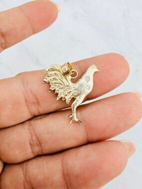 10K Gold Rooster Pendant, Real Gold Gallo Charm Gold Pendant, Gallo en oro
